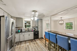 Marilyn Ave-S2409-016.jpg