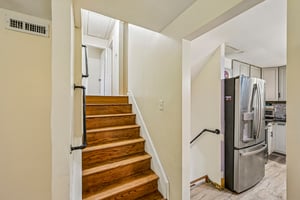 Marilyn Ave-S2409-018.jpg