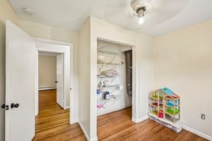 Marilyn Ave-S2409-020.jpg