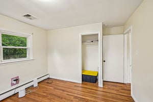 Marilyn Ave-S2409-025.jpg