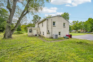 Marilyn Ave-S2409-045.jpg