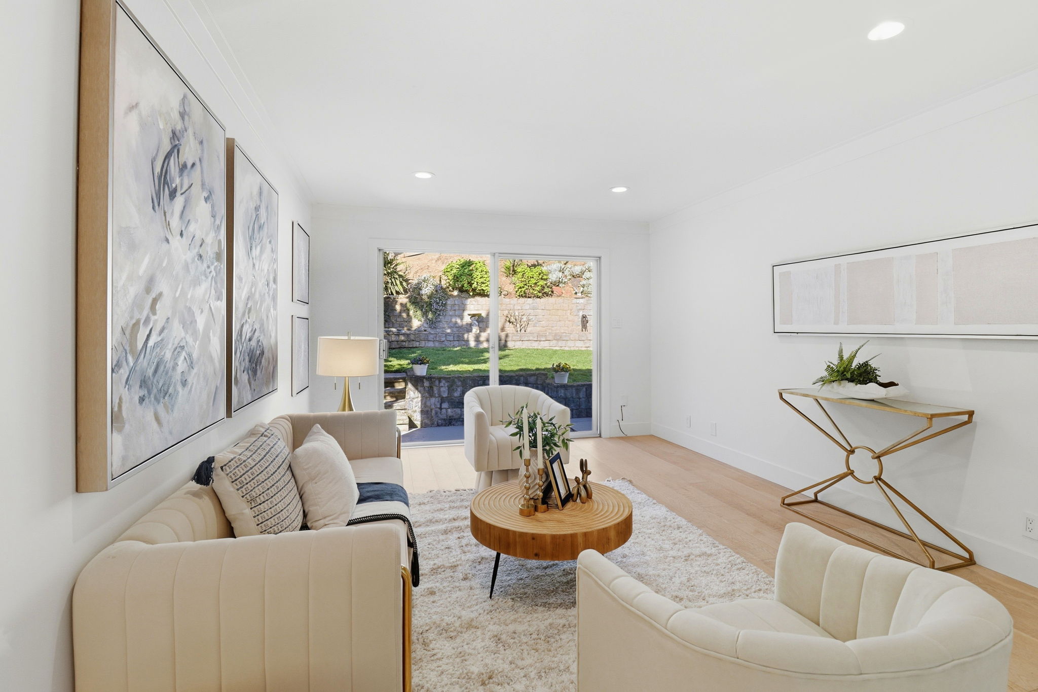 013_f8_3236 Brittan Ave