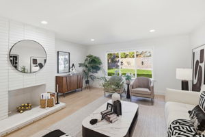 011_f8_3236 Brittan Ave