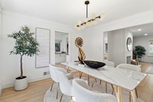 024_f8_3236 Brittan Ave