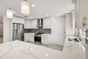 Knottypine Ave-S2911-012.jpg