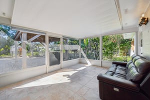 Knottypine Ave-S2911-029.jpg