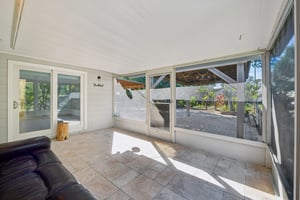 Knottypine Ave-S2911-030.jpg