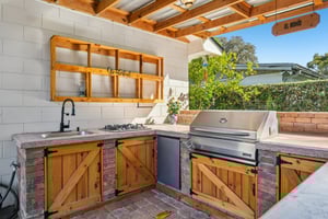 Knottypine Ave-S2911-036.jpg