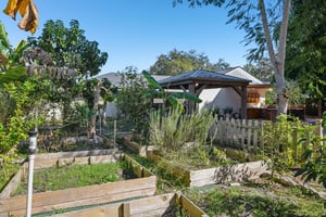 Knottypine Ave-S2911-039.jpg