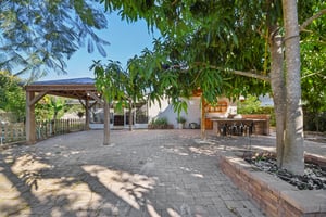 Knottypine Ave-S2911-041.jpg