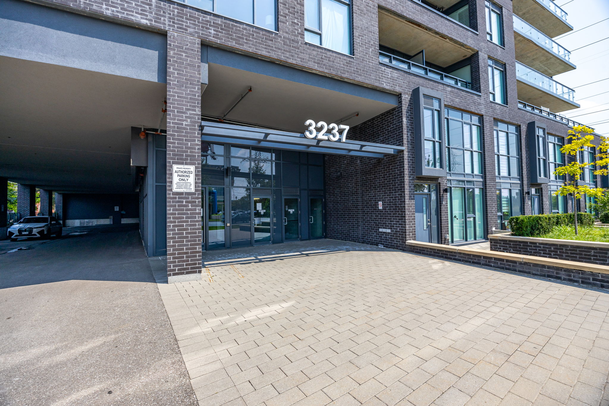 Toronto property showcase — delivered property photograph 2