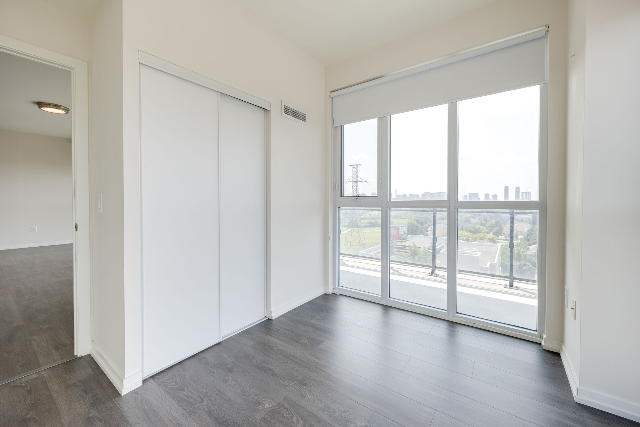 Toronto property showcase — delivered property photograph 12