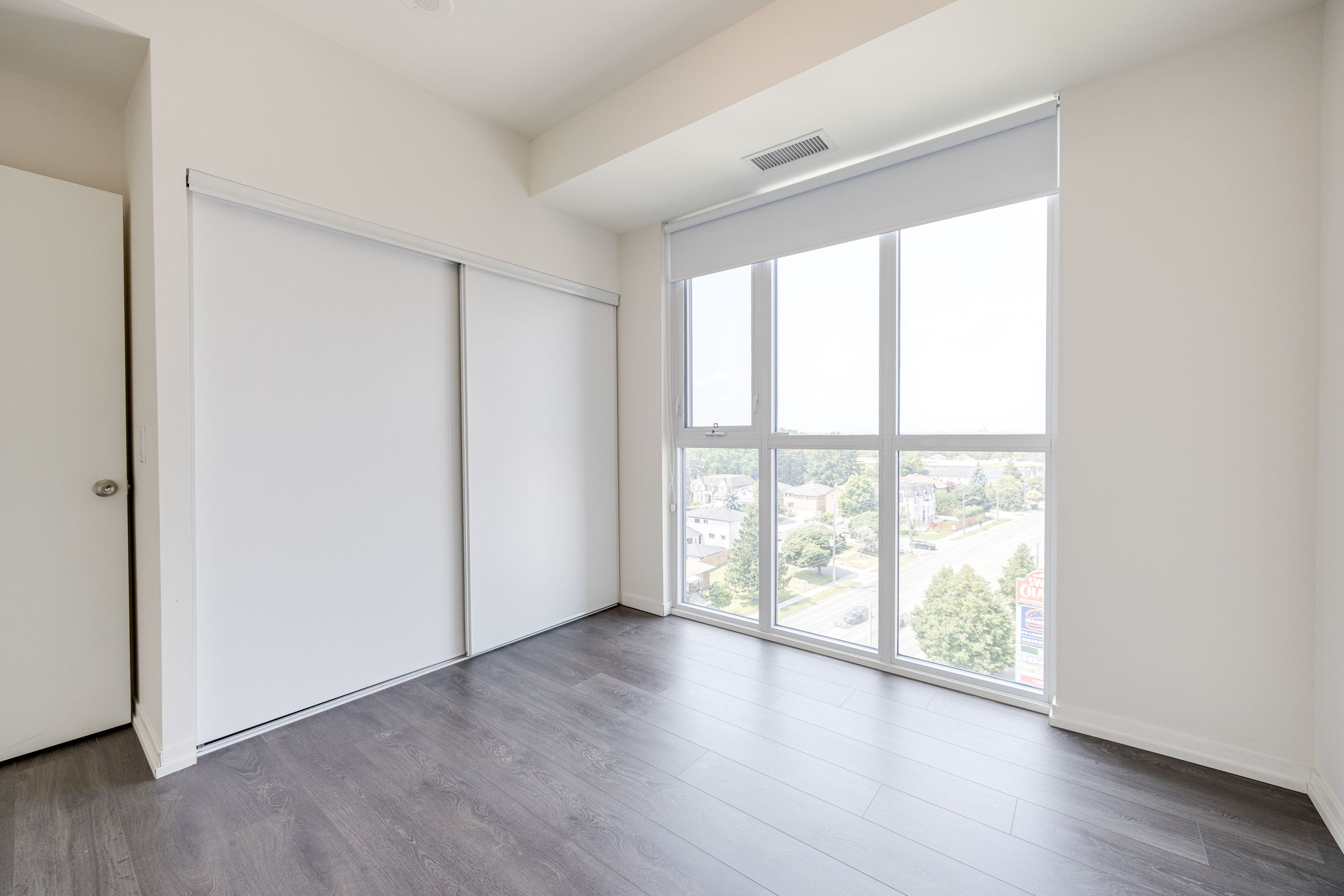 Toronto property showcase — delivered property photograph 14