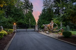 3237 Gravelly Beach Loop NW, Olympia, WA 98502, USA Photo 9