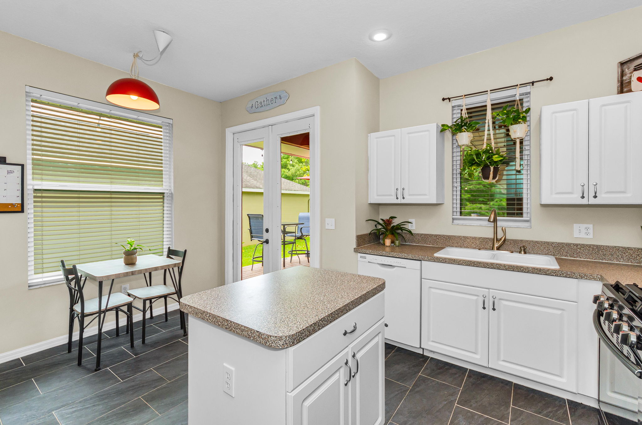 Kitchen16