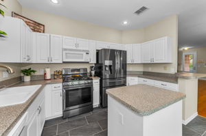 Kitchen10