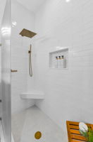 Primary Bathroom1b