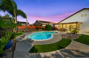 51-Giverny Ct day to dusk.jpeg