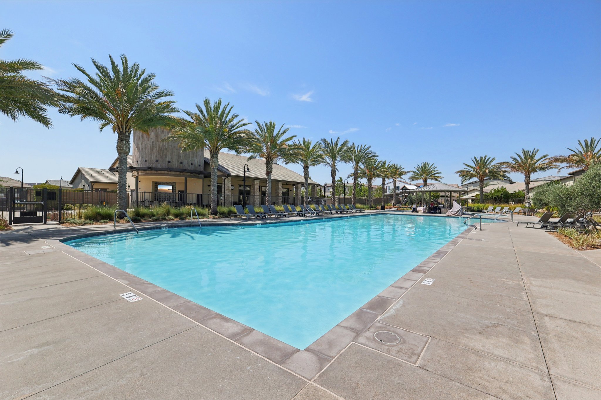 Brunello Way-2308-937.jpg