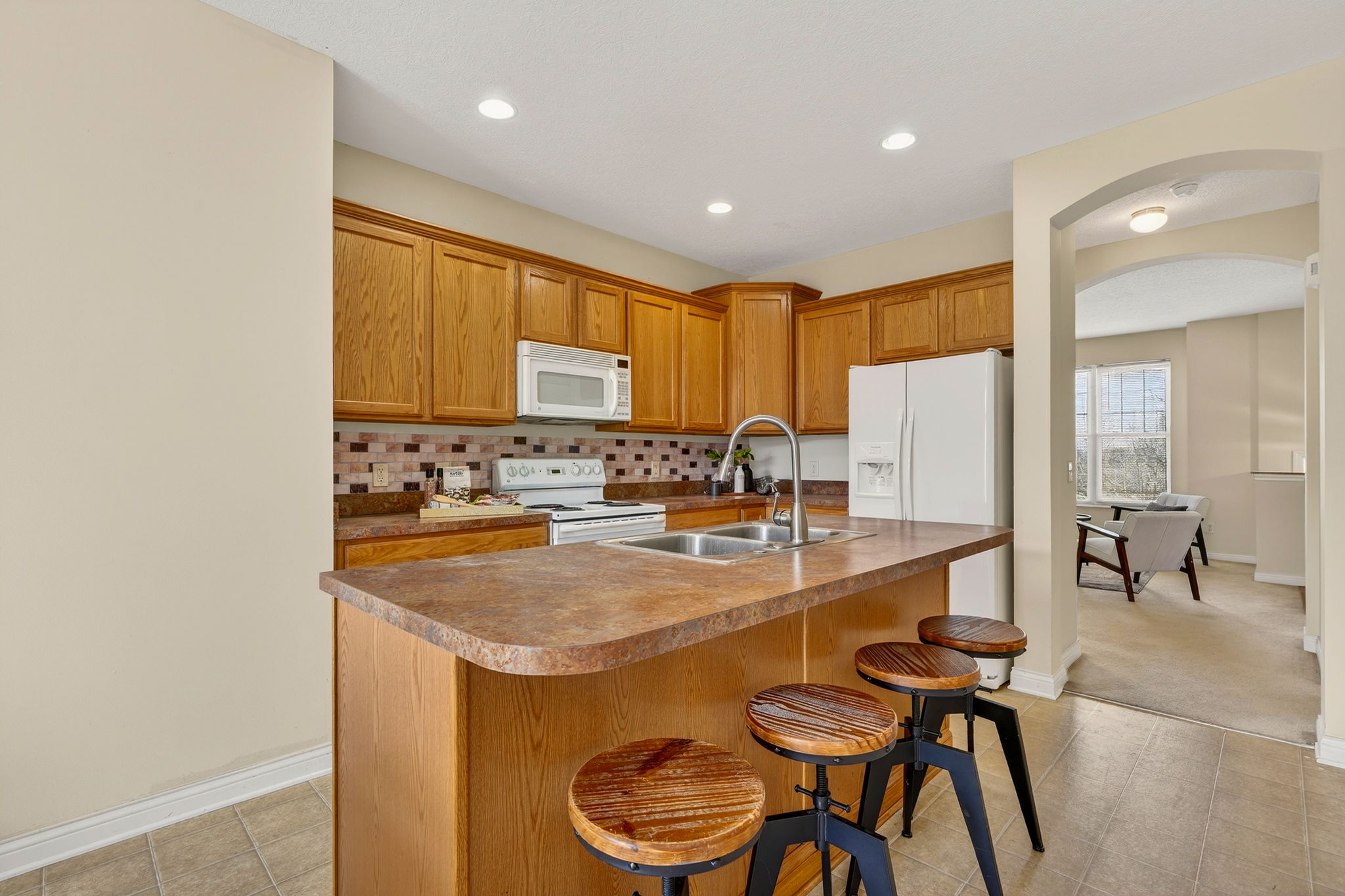 324 Benedetti Ave 11