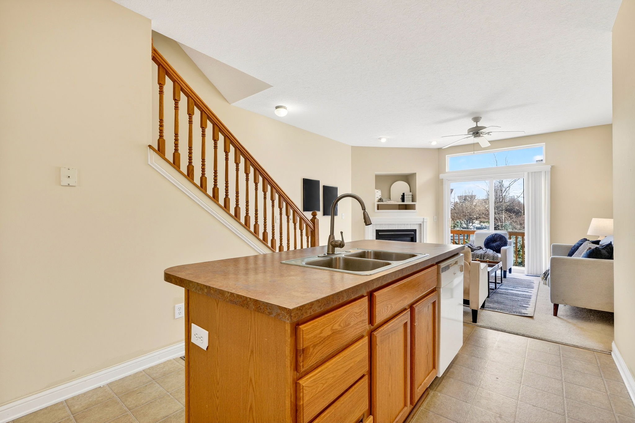 324 Benedetti Ave 14