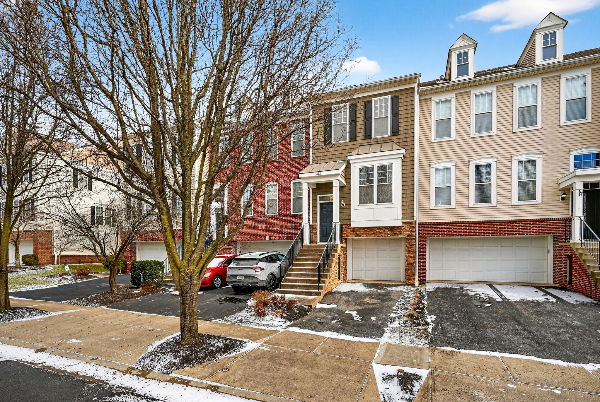 324 Benedetti Ave 42