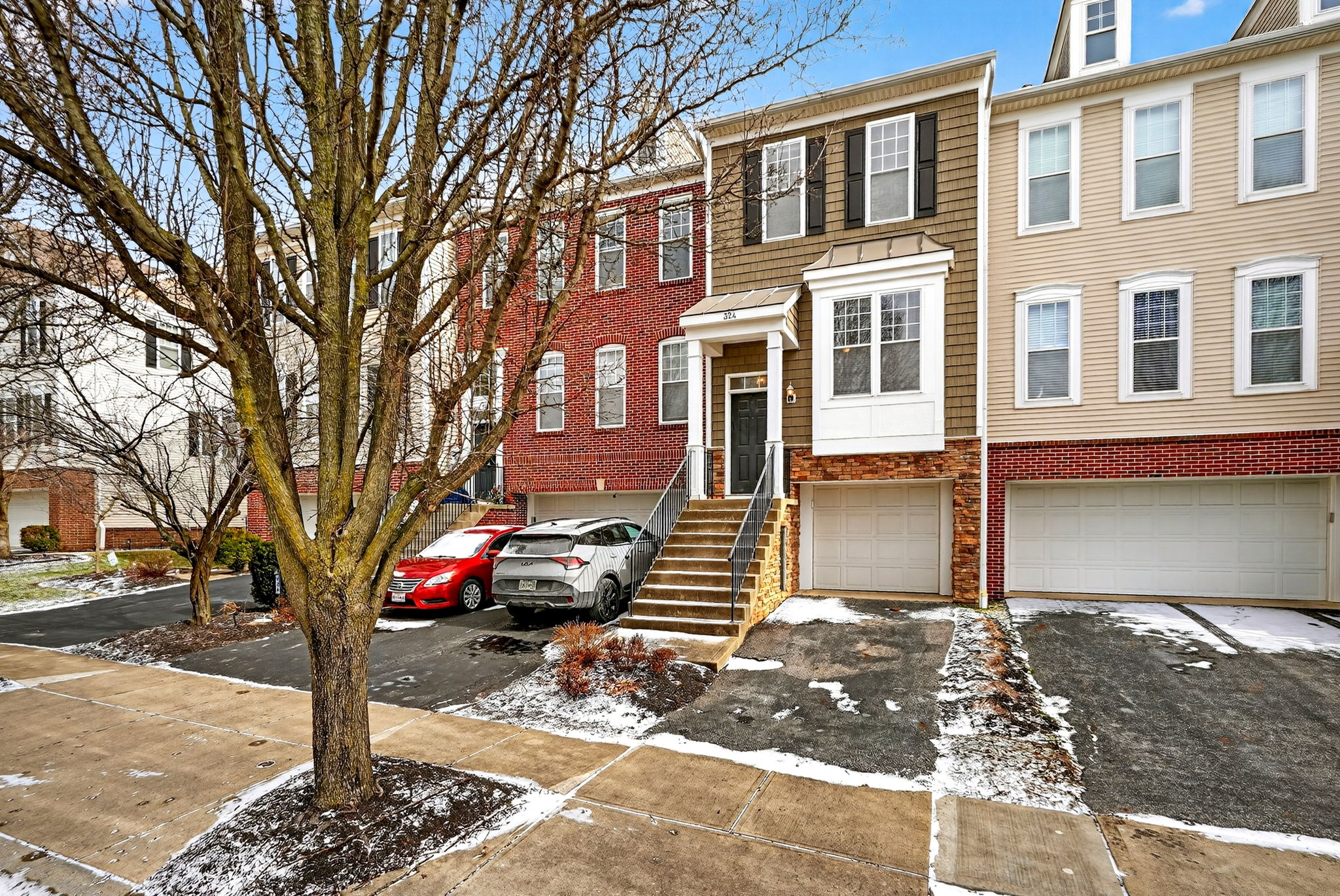 324 Benedetti Ave 43