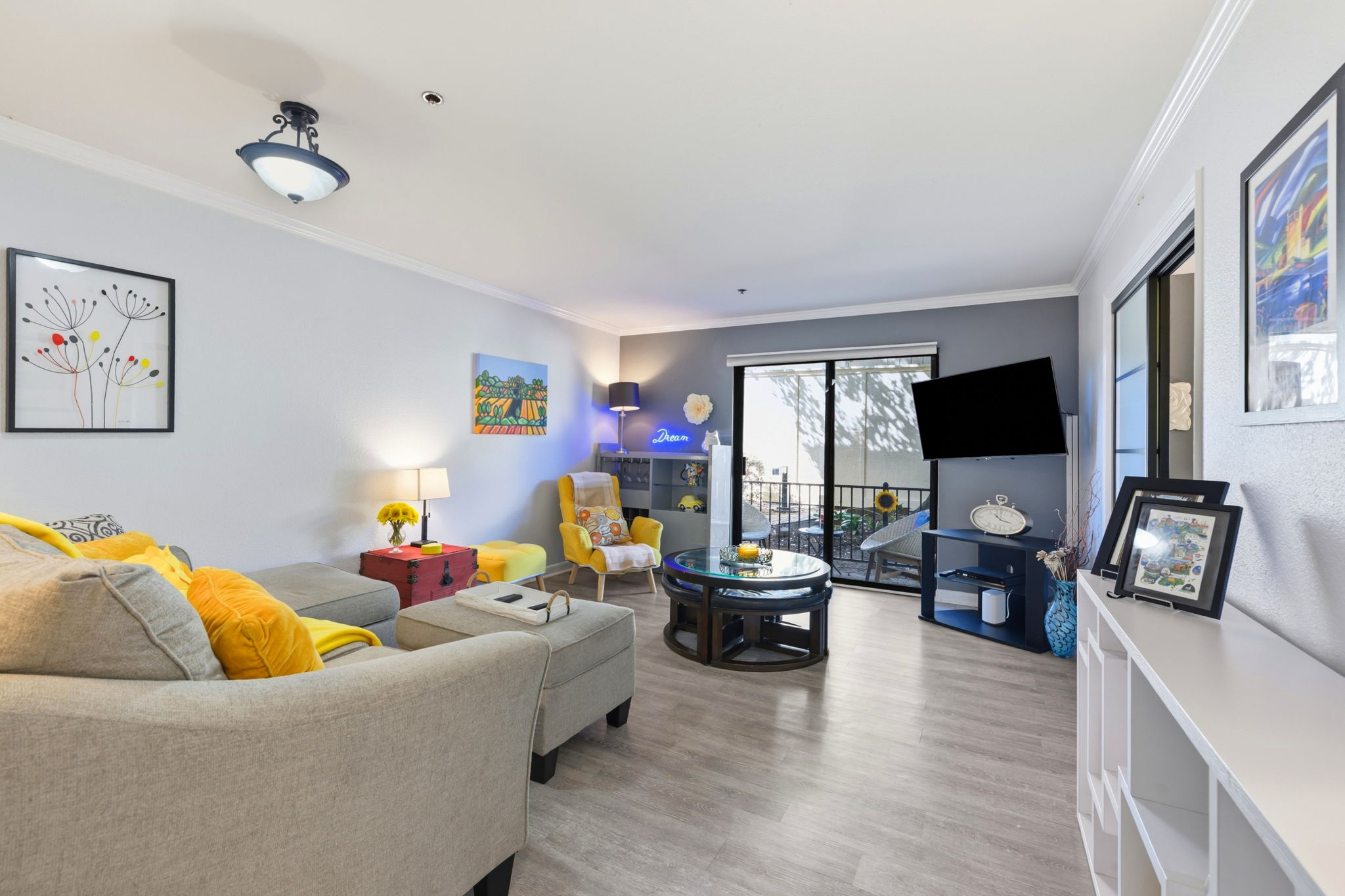 007_F8_324 Catalpa St 120