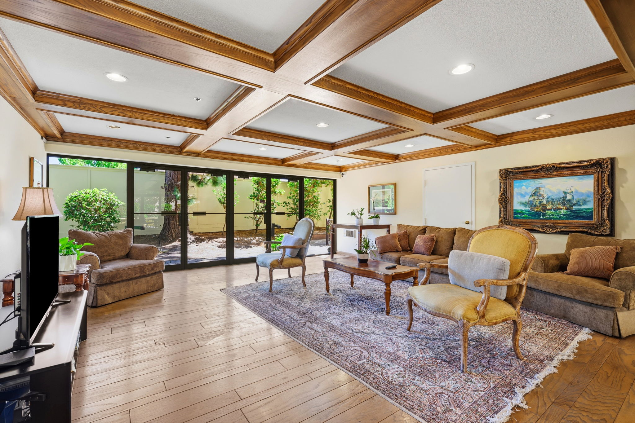 035_F8_324 Catalpa St 120