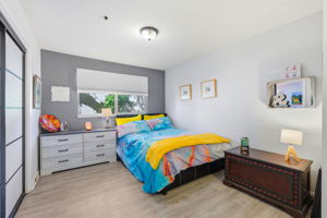 016_F8_324 Catalpa St 120