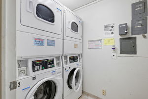 020_F8_324 Catalpa St 120