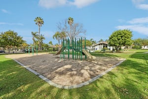 Countrywood Ln-1902-909.jpg