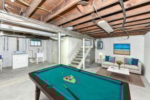 DSC_1493 virtually staged.jpeg