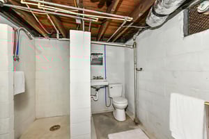 DSC_1489 virtually staged.jpeg