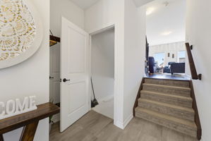  Photo 30