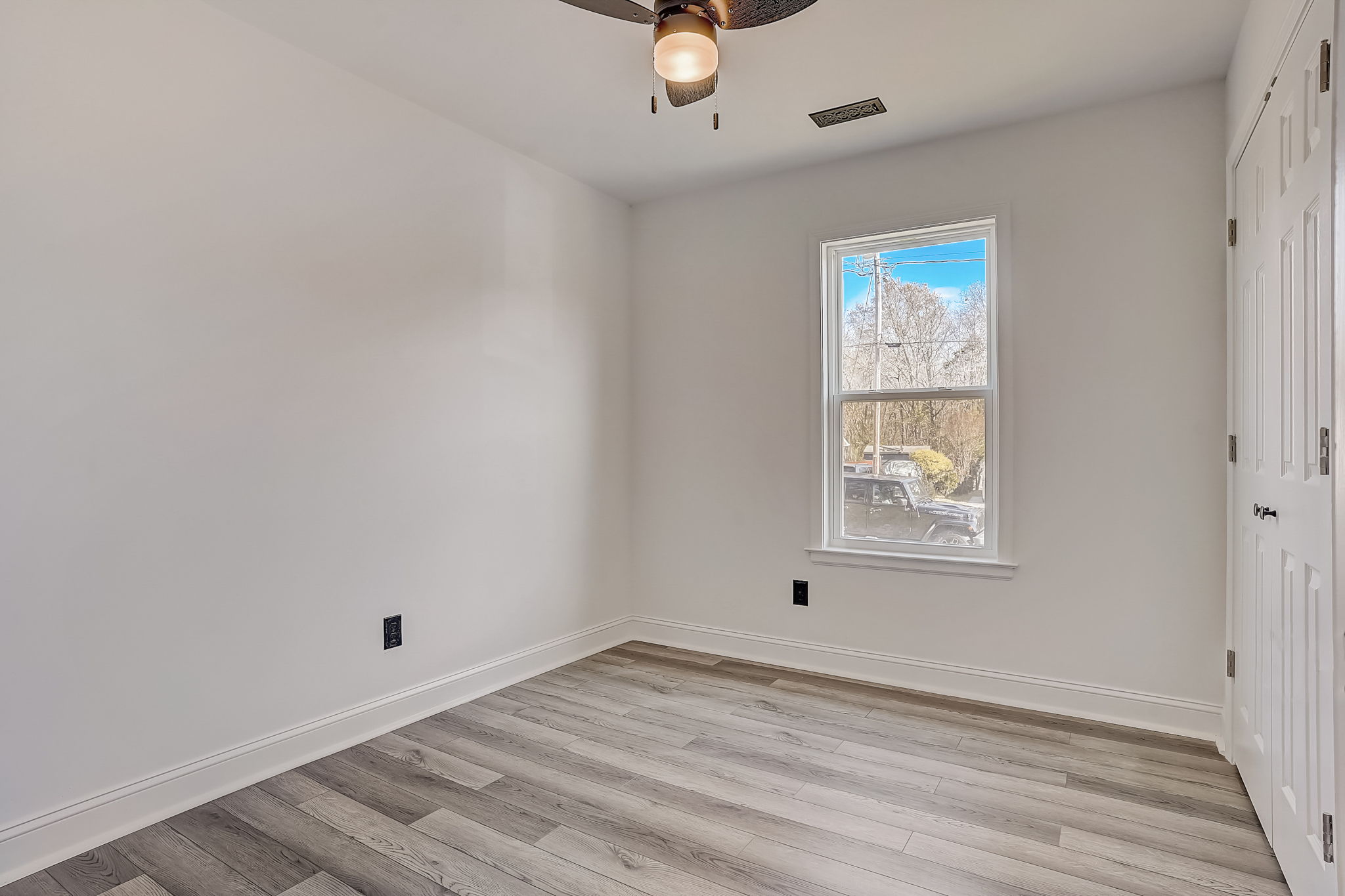  Greentree Ct-013