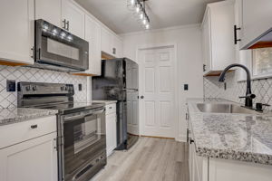  Greentree Ct-012