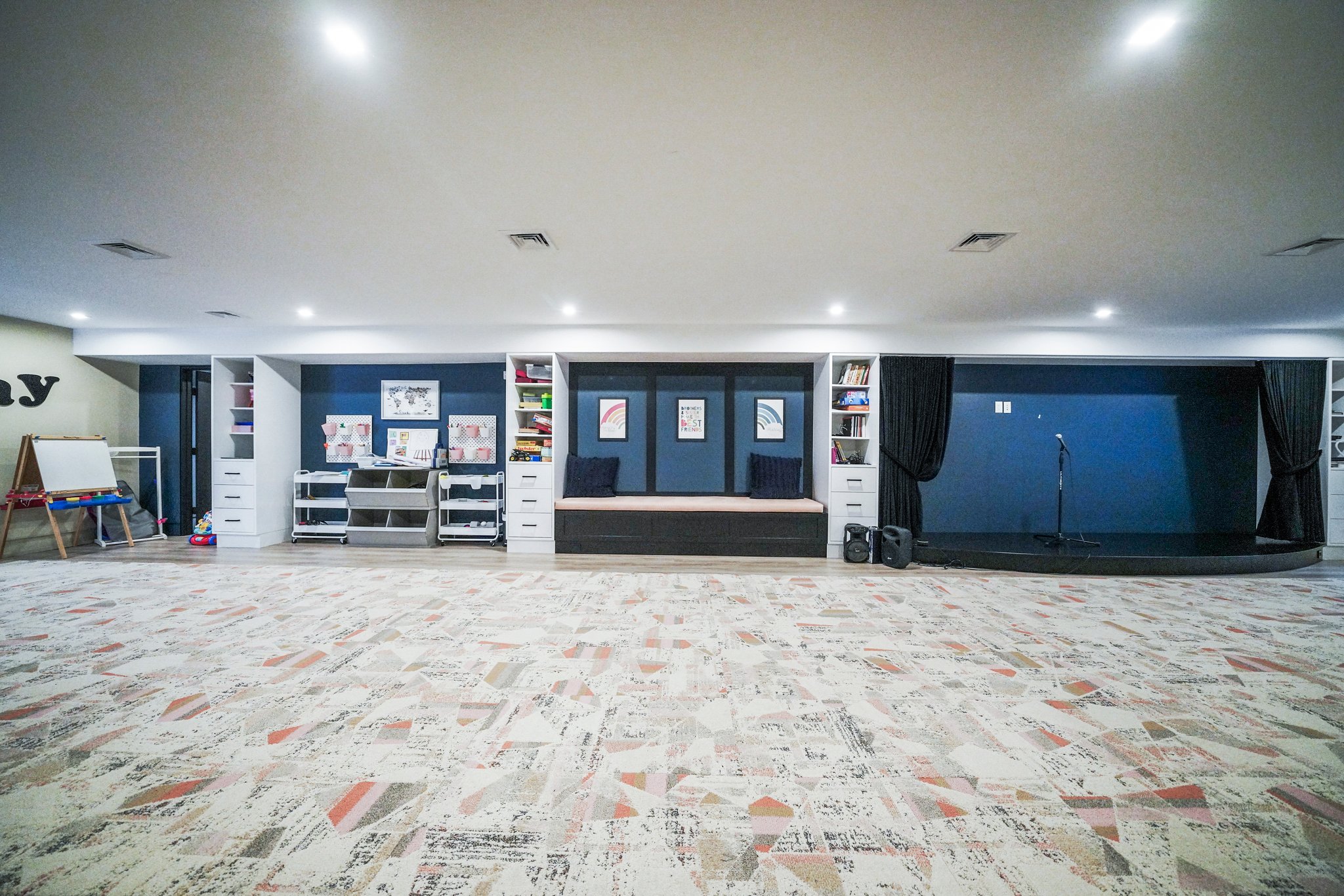  Photo 47