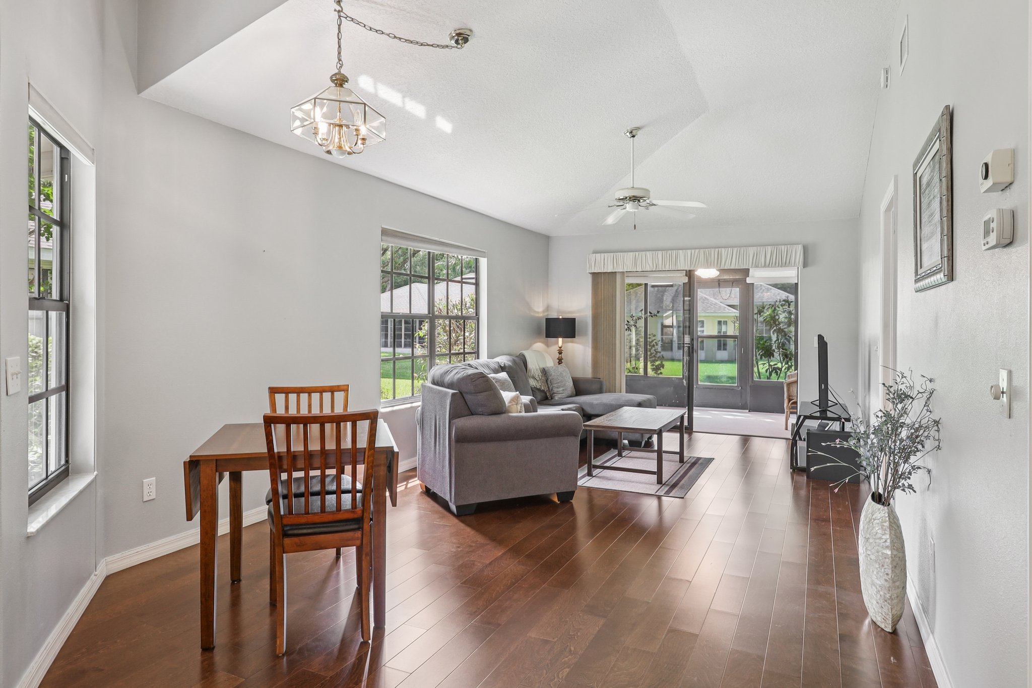 Juniper Way-S0307-012.jpg