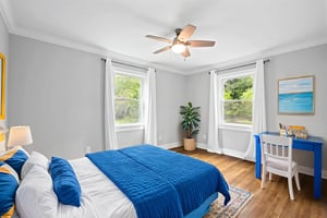 DSC_1289 virtually staged.jpeg