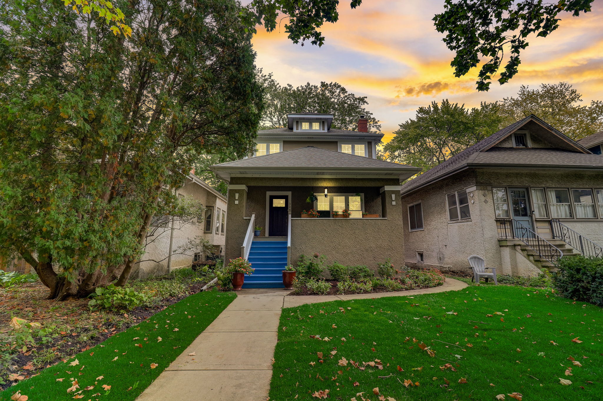 N Taylor Ave - VT-001