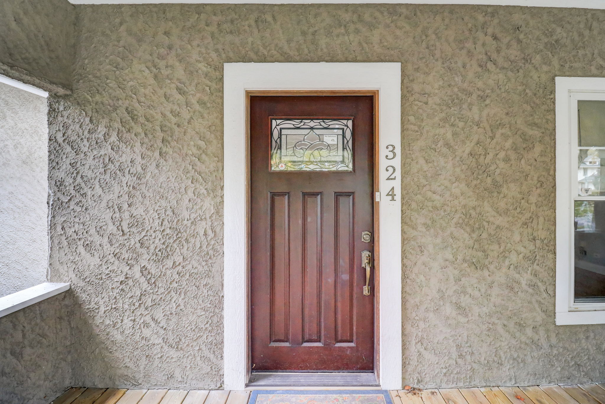 N Taylor Ave-012
