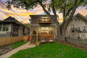 N Taylor Ave - VT-002