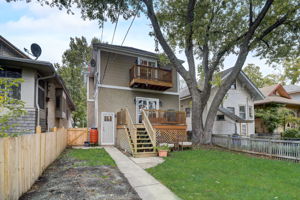 N Taylor Ave-067