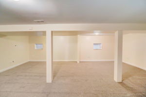 N Taylor Ave-047