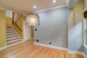 N Taylor Ave-024