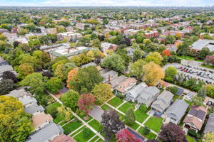 N Taylor Ave-005
