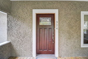 N Taylor Ave-012