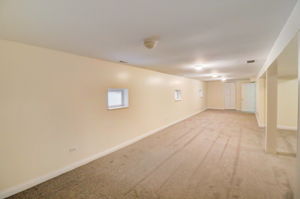 N Taylor Ave-045