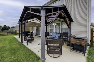 33 Patio